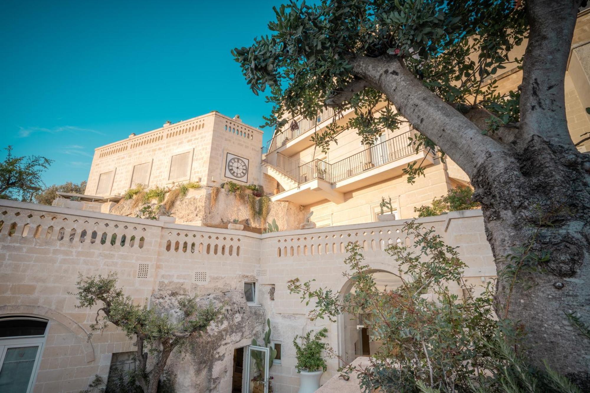 Tufo Bianco Relais Bed & Breakfast Massafra Bagian luar foto