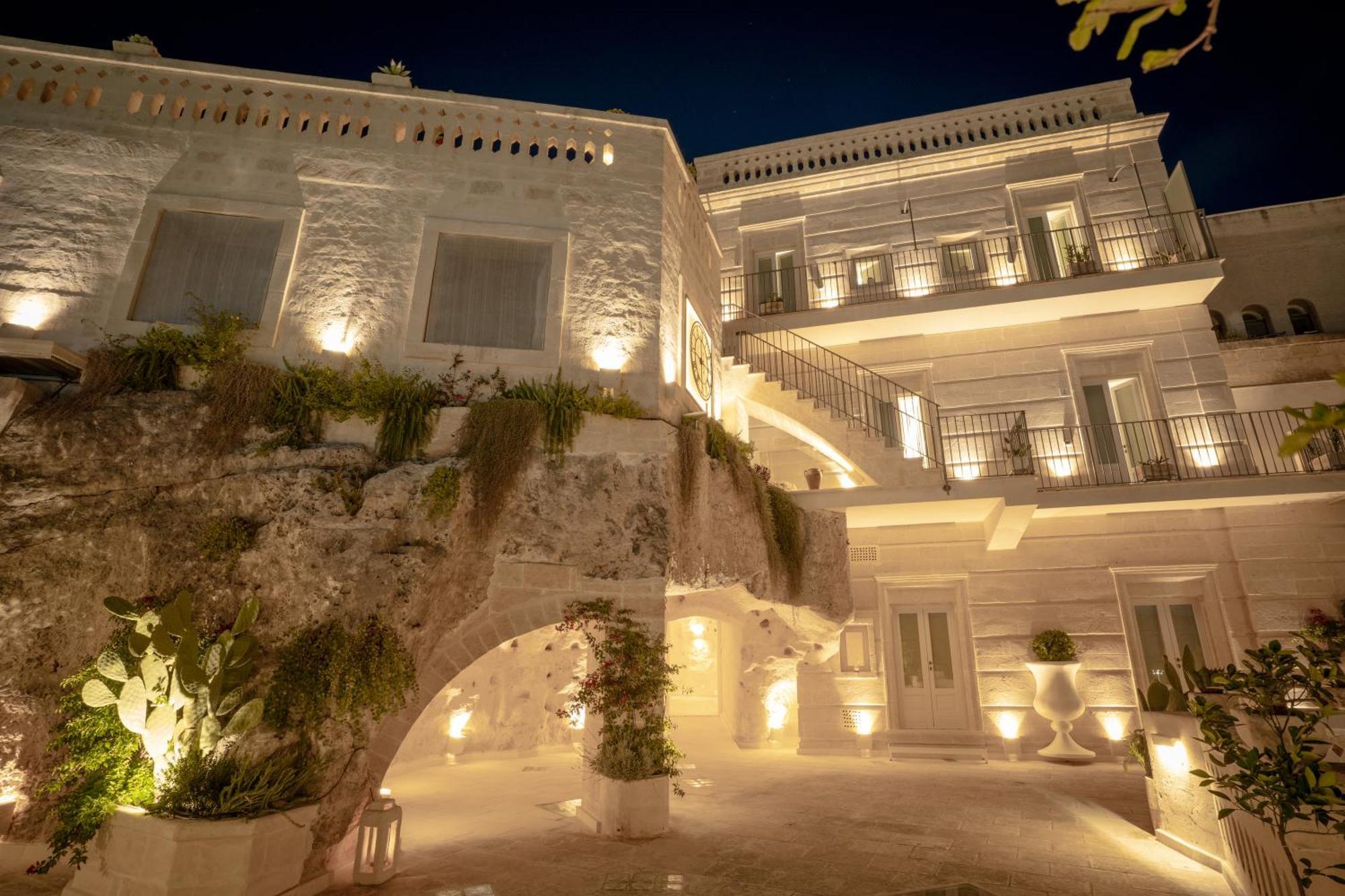 Tufo Bianco Relais Bed & Breakfast Massafra Bagian luar foto