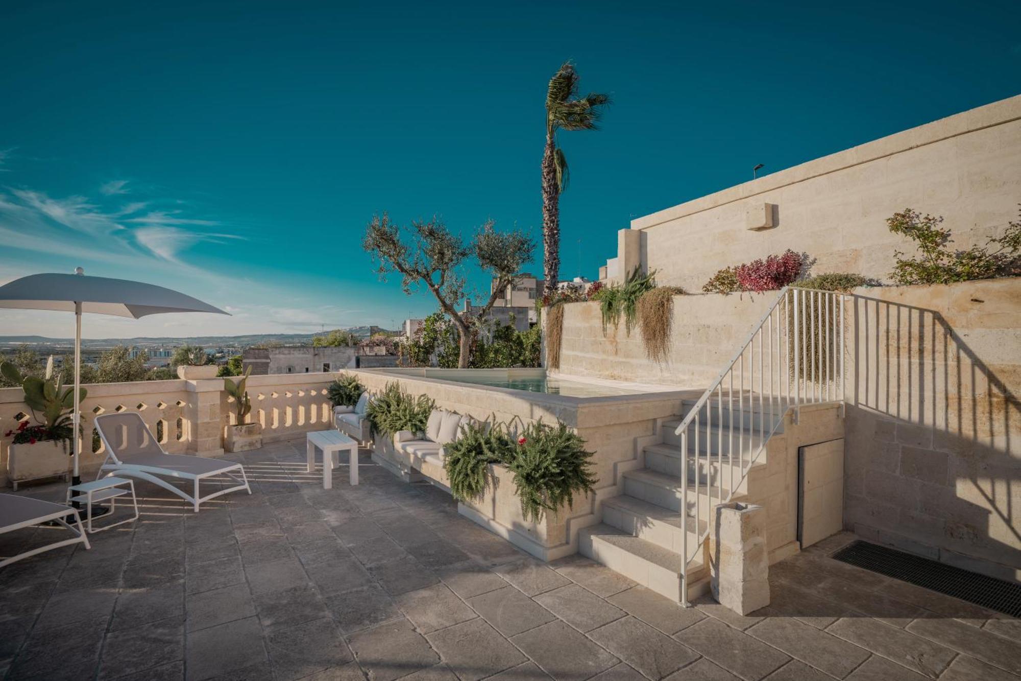 Tufo Bianco Relais Bed & Breakfast Massafra Bagian luar foto